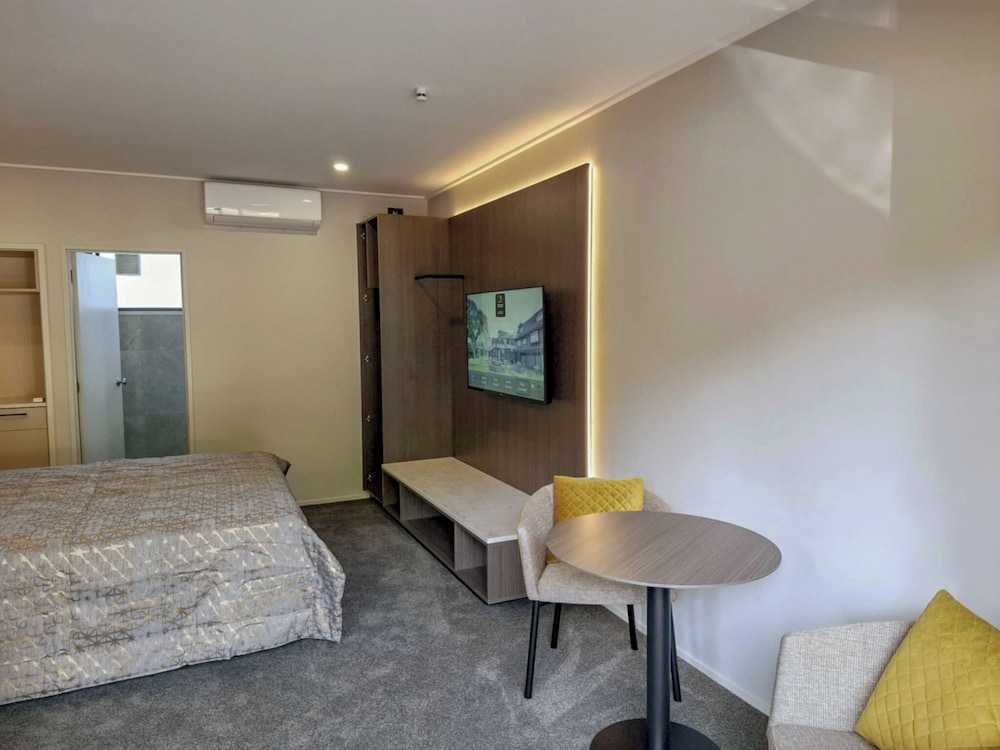 Distinction Coachman Hotel Palmerston North 47/63