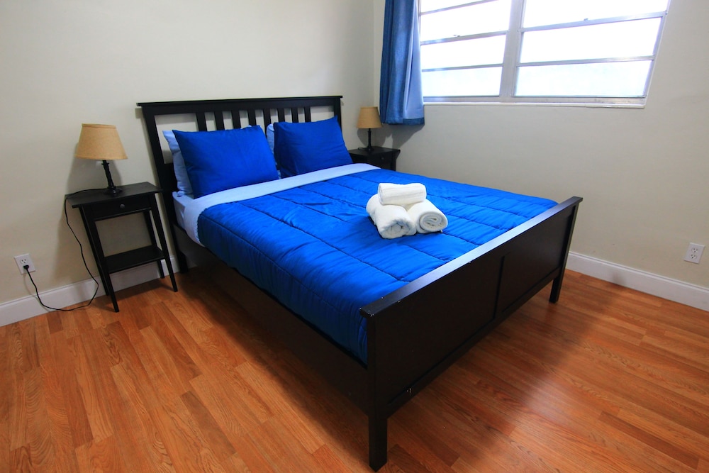 2 BEDROOMS, CLASSIC, APARTMENT