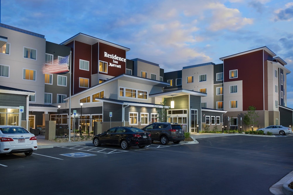 Residence Inn Denver Stapleton 49/53