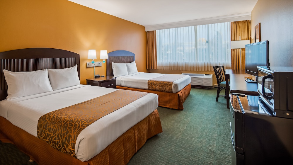 Airport Honolulu Hotel, Trademark Collection by Wyndham 18/63