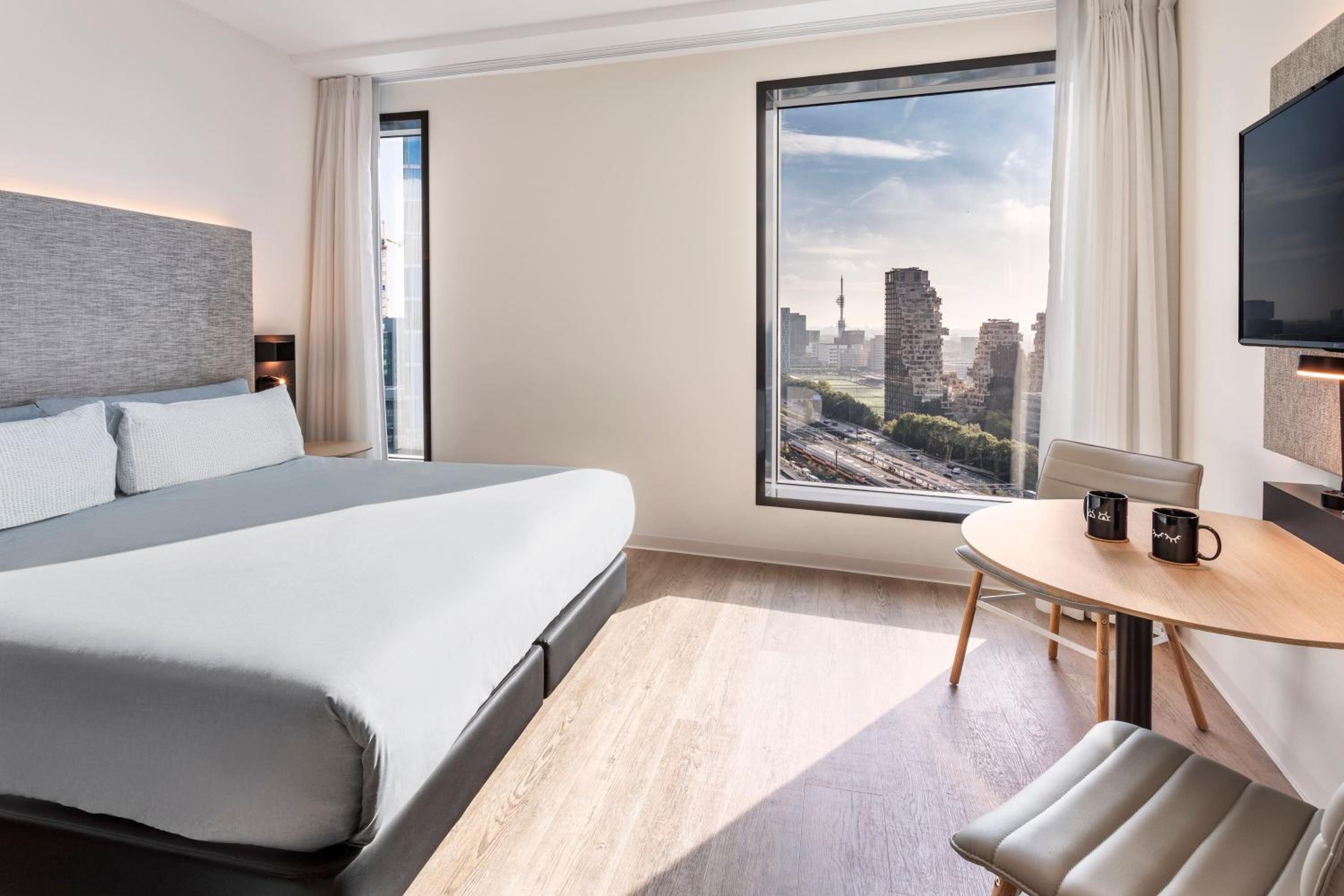 Innside, Premium, Queen Bed