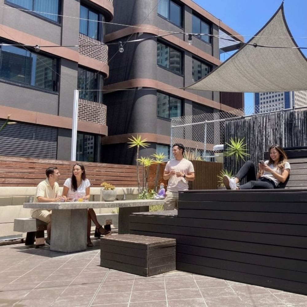 Big Backpackers Hostel 40/47