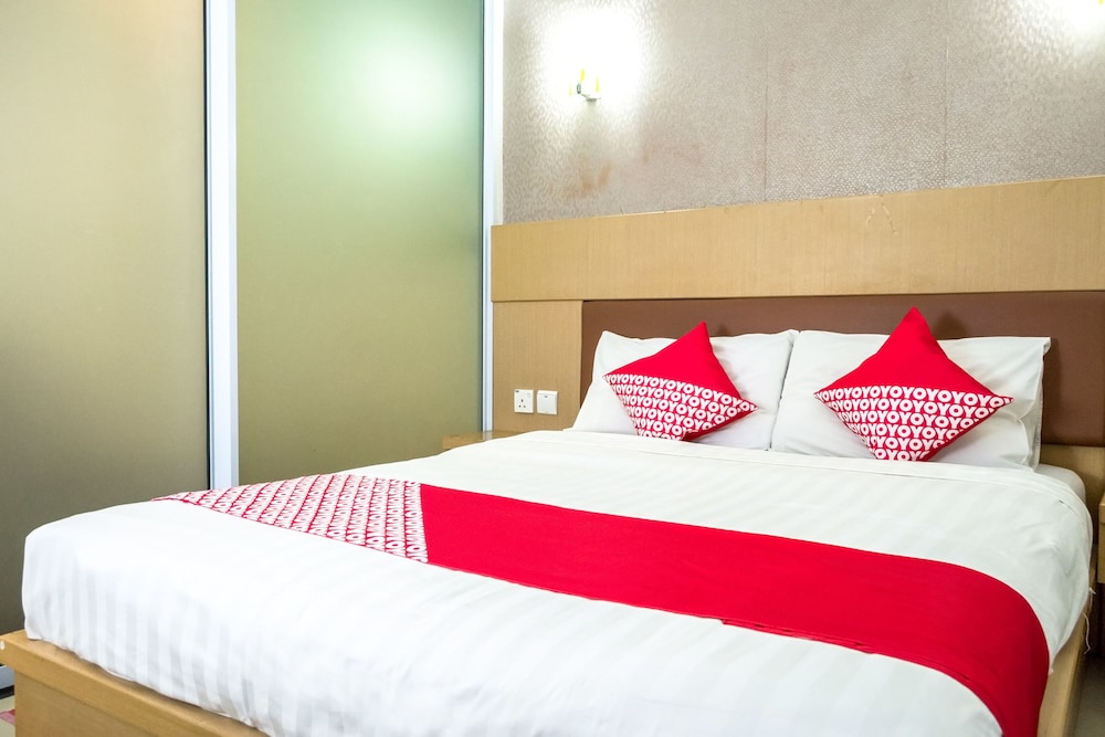 SUPER OYO Capital O 664 Romance Hotel 13/46