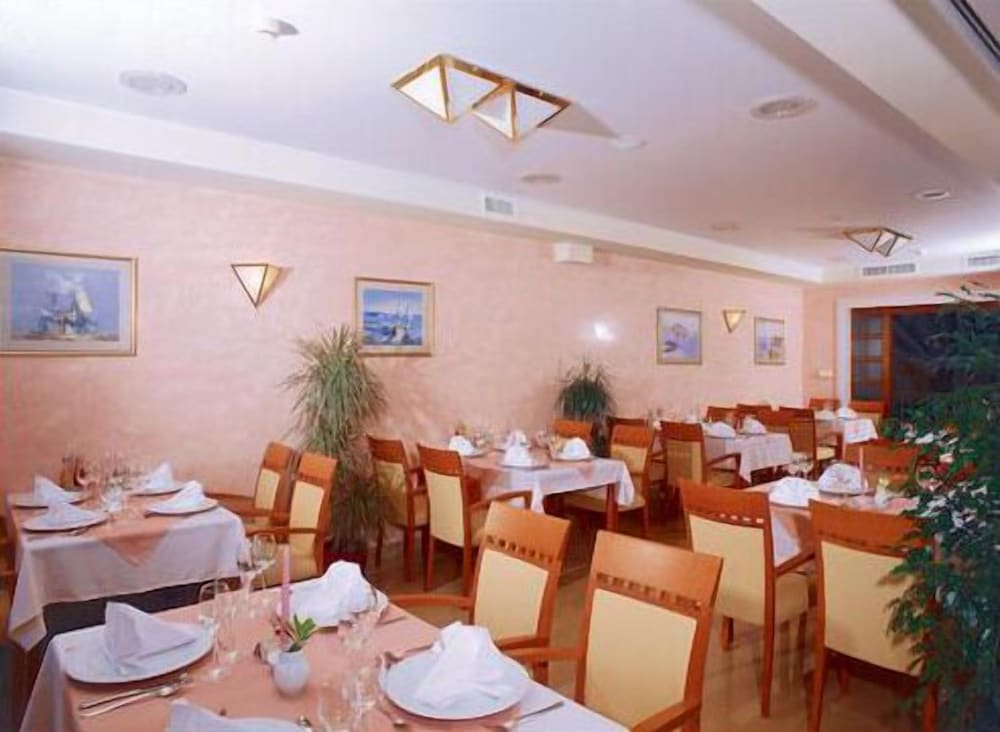 Hotel Villa Marija 52/67