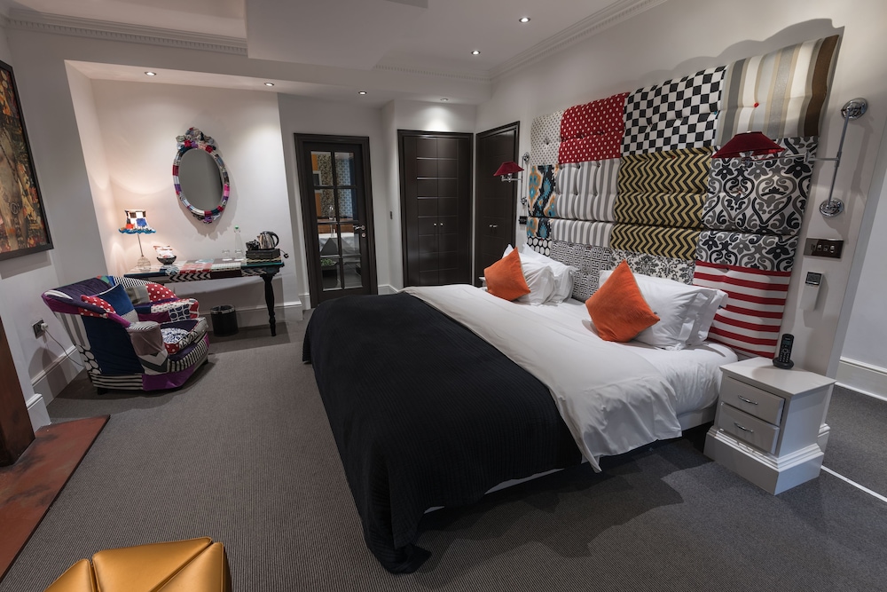 Splash, Suite, King Bed