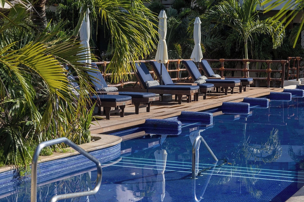 Porto Playa Condo Hotel And Beachclub 26/50