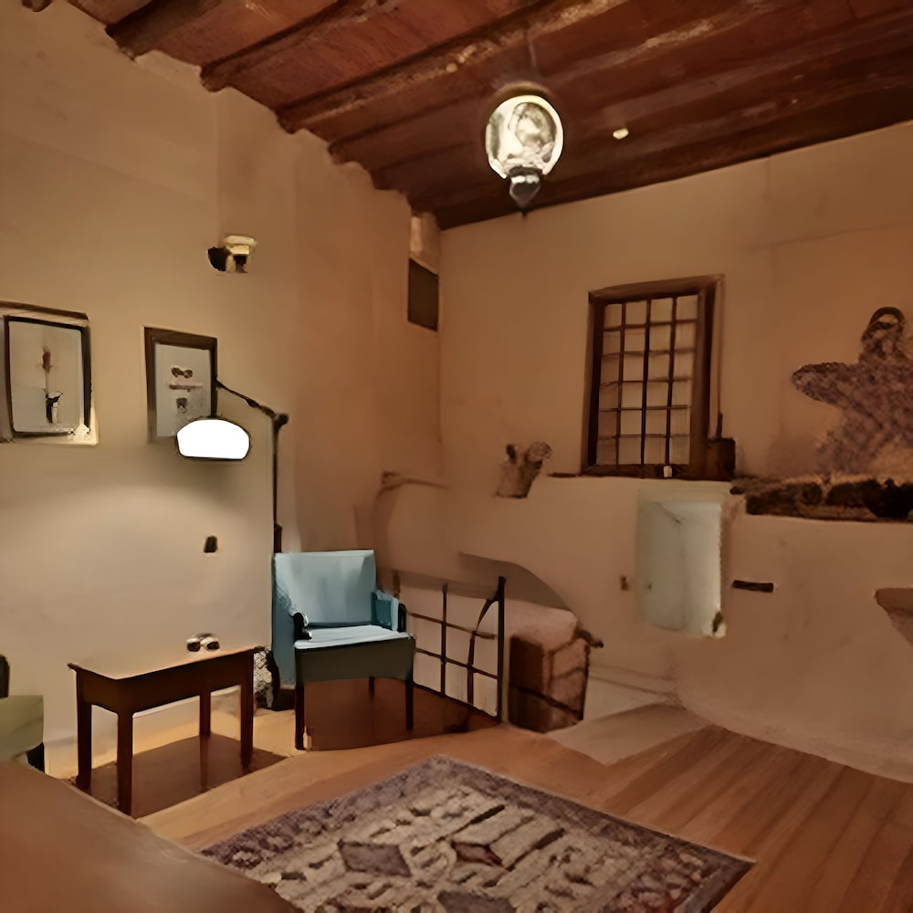 La Casa Cave 29/50