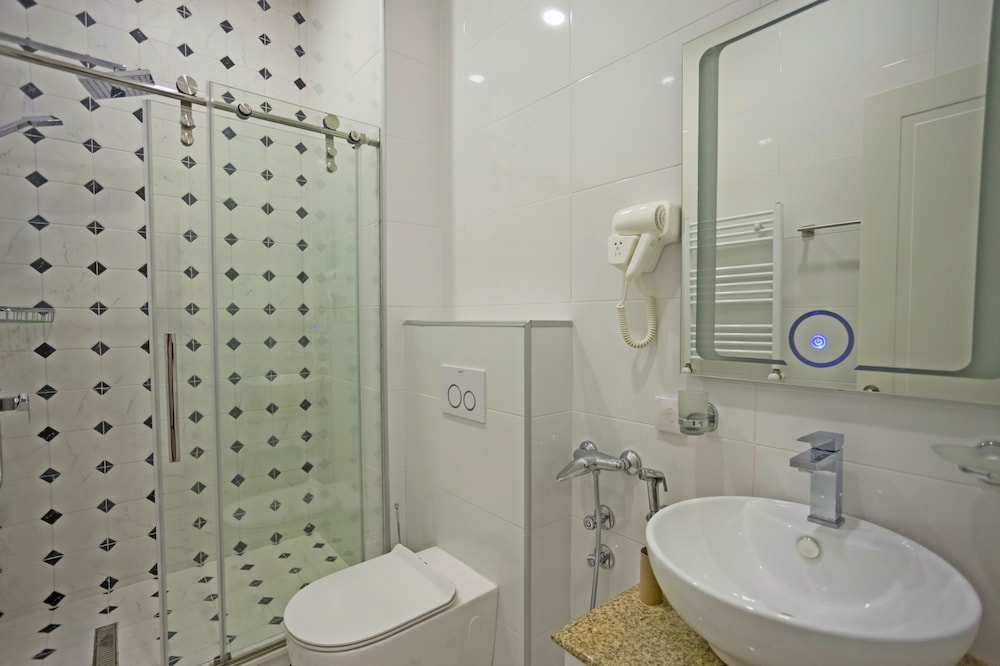 Hotel Genio 22/25