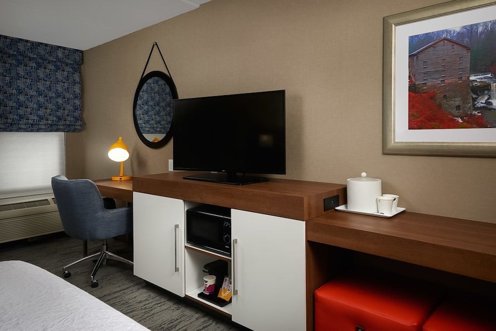 Hampton Inn Youngstown-West/I-80 31/32