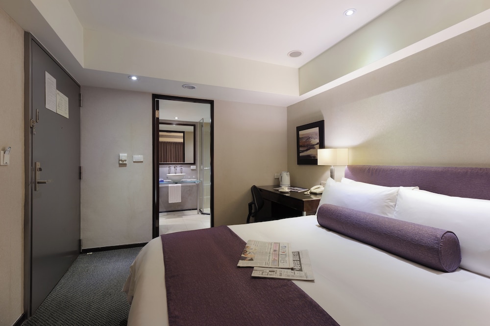 STANDARD, DOUBLE BED
