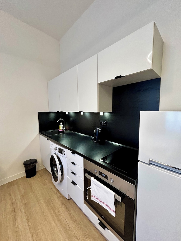 Figaro Suites 5/43