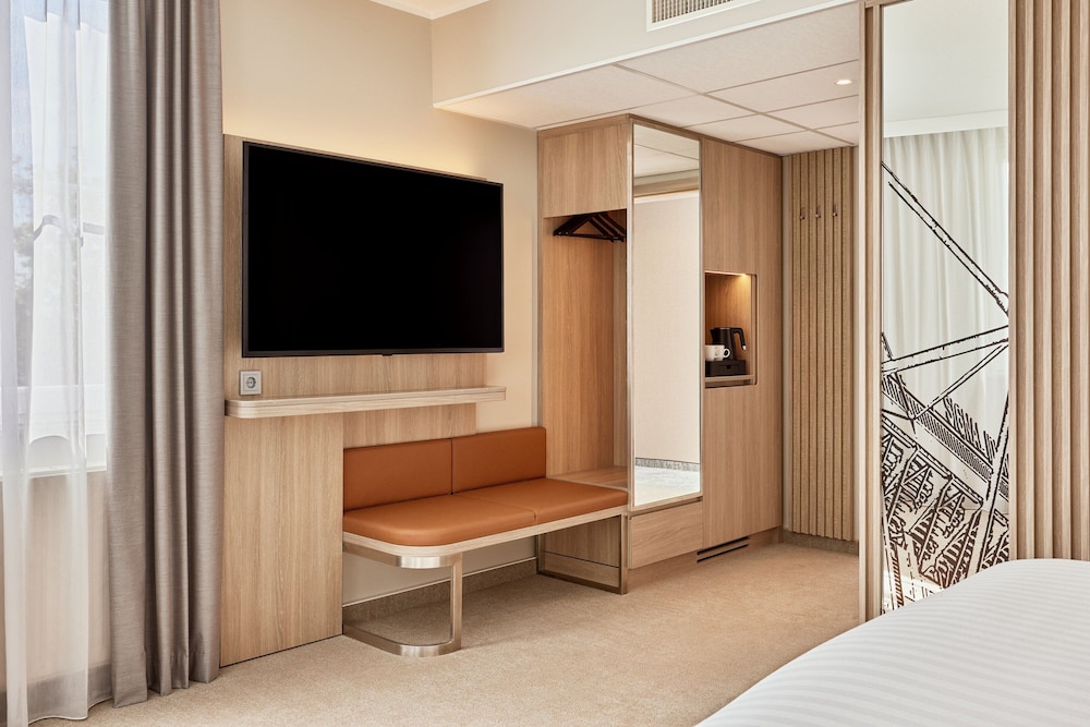 Courtyard by Marriott Dortmund 27/48
