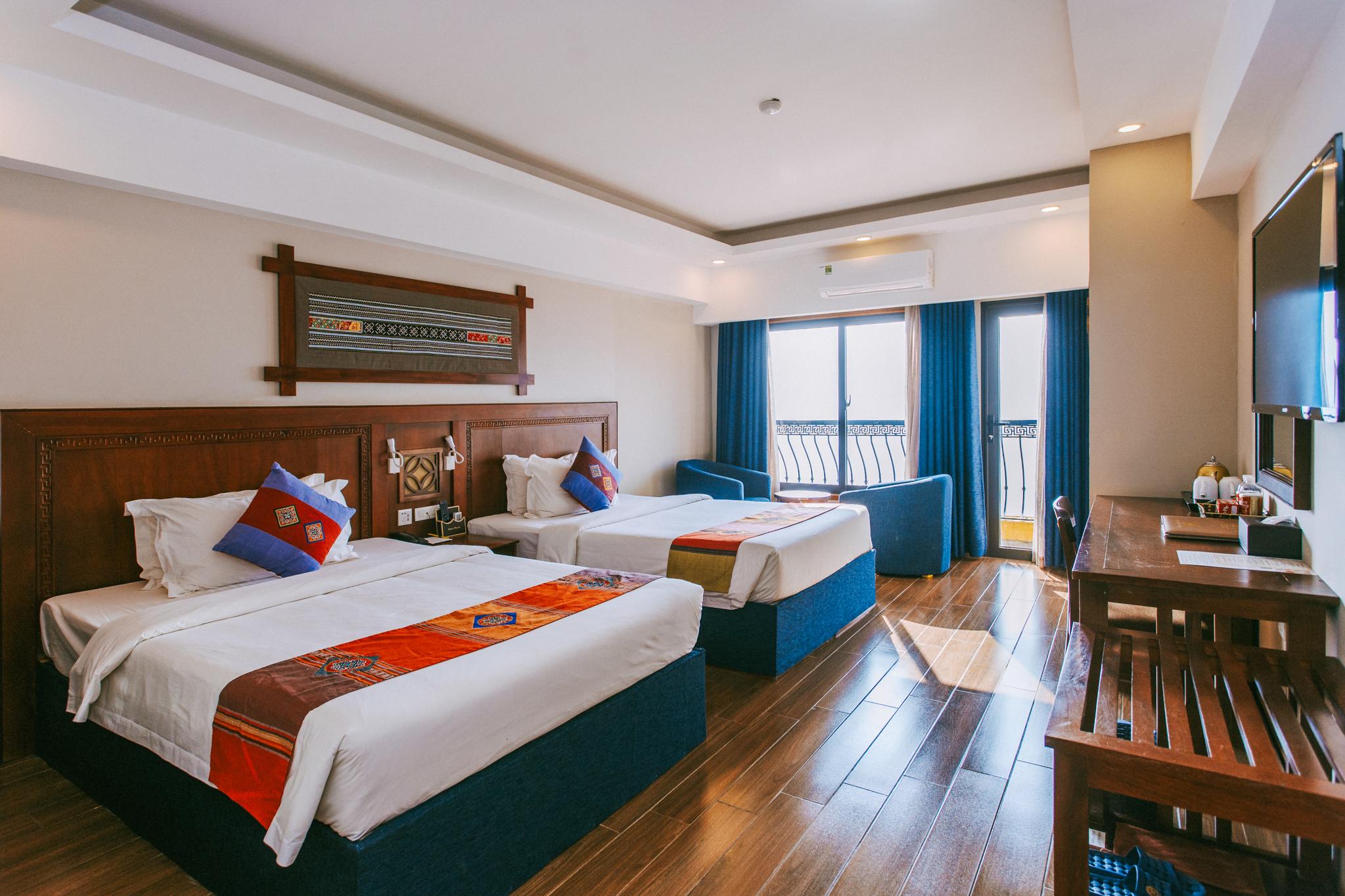 Deluxe, Twin Beds