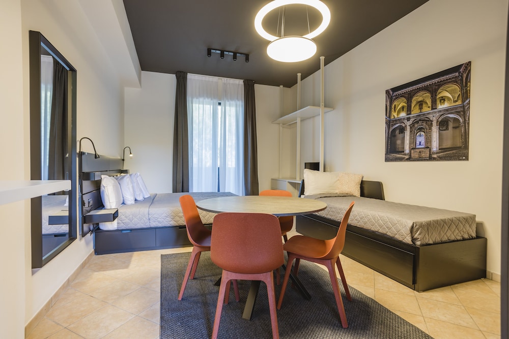 Residence 9 Line 29/50