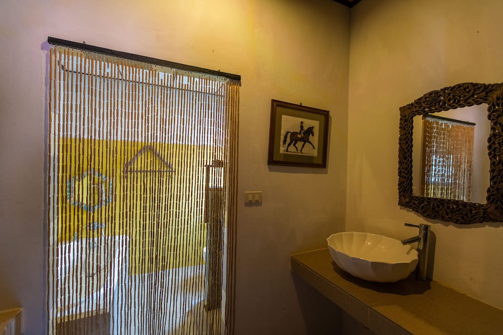 Varinda Garden Resort 50/50