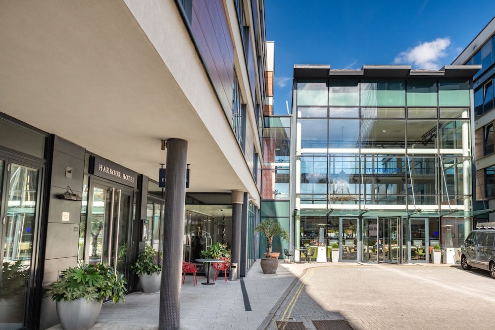 Guildford Harbour Hotel 1/49