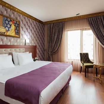 Alrazi Hotel 15/56