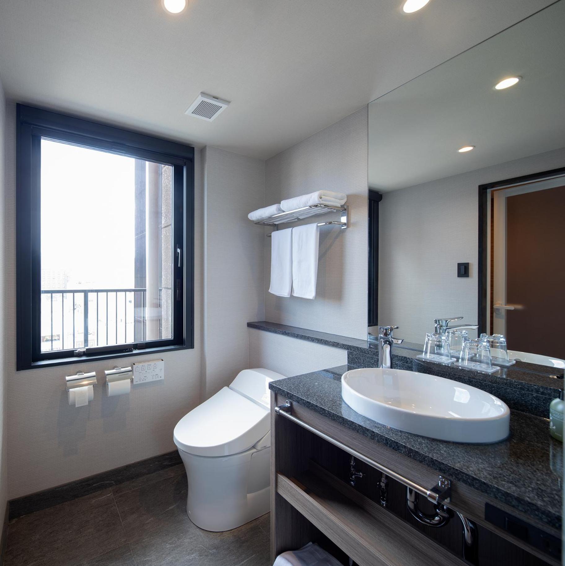 Smart, Double Bed، Hotel H2 Nagasaki 5/6