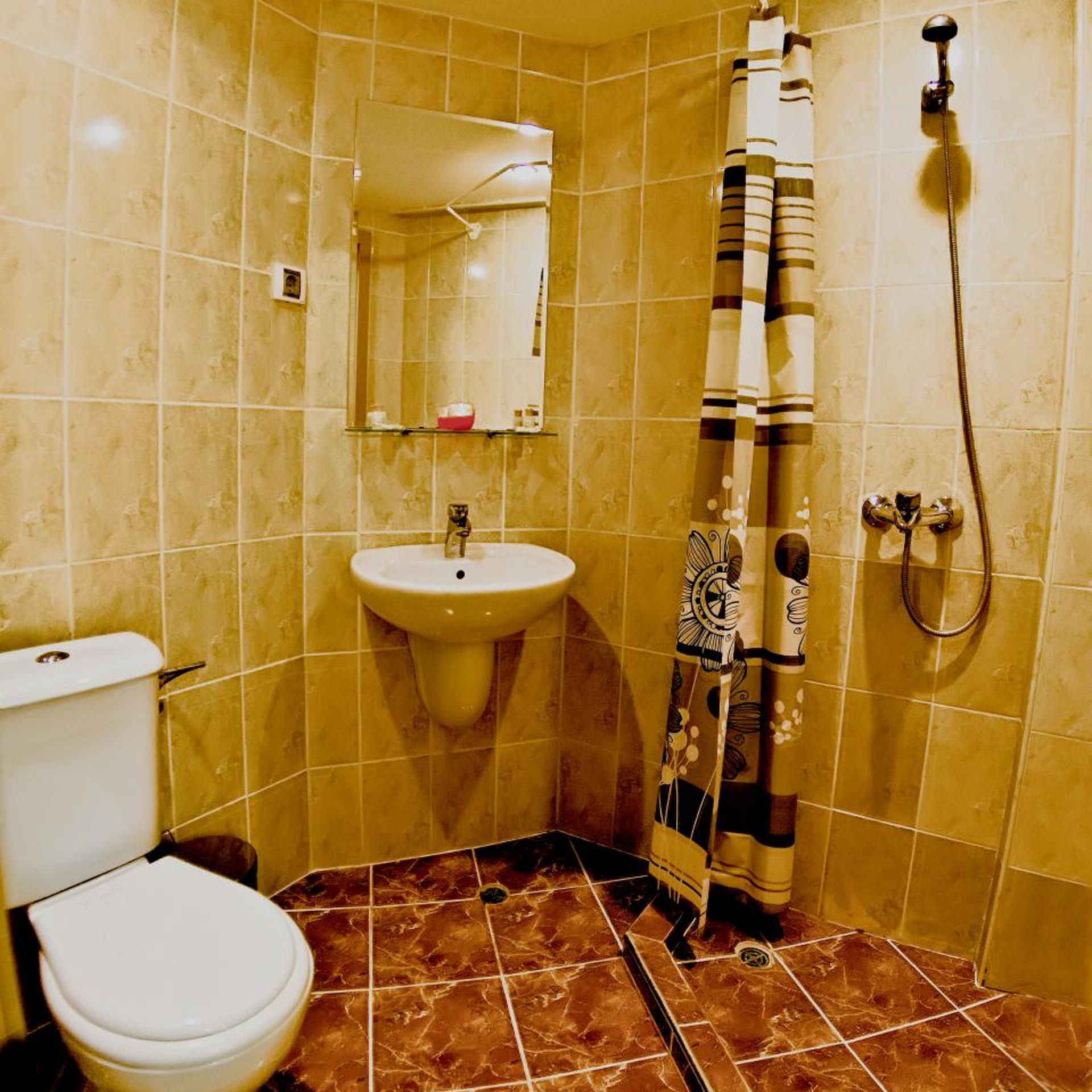 غرفة ثلاثية بشرفة، Gloria St. Constantine 7/10