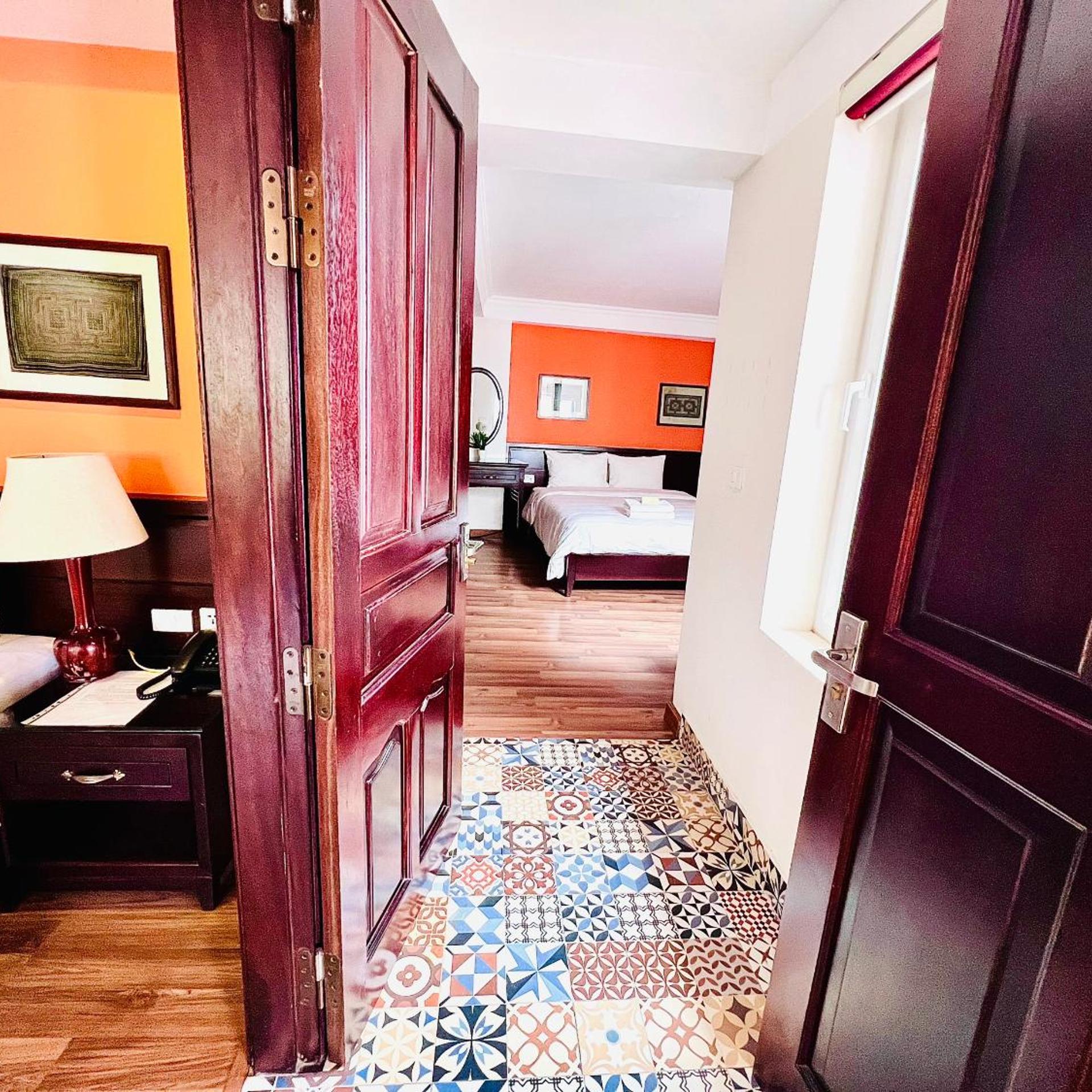 Cat Cat View Hotel 100/100
