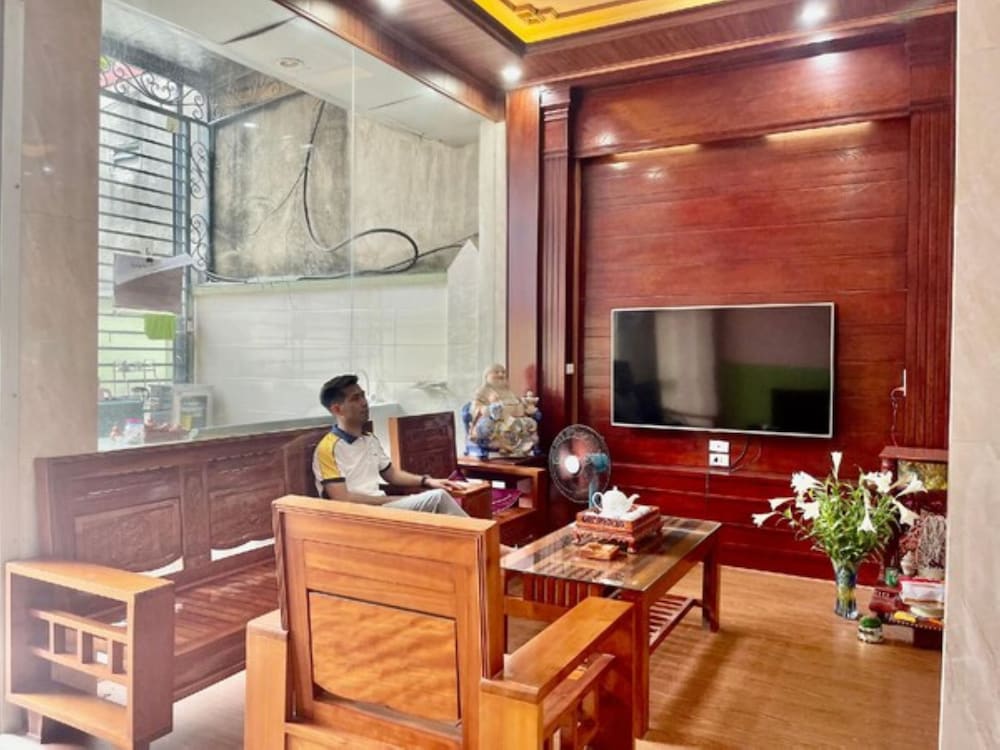 Indochina Airport Hotel 38/45
