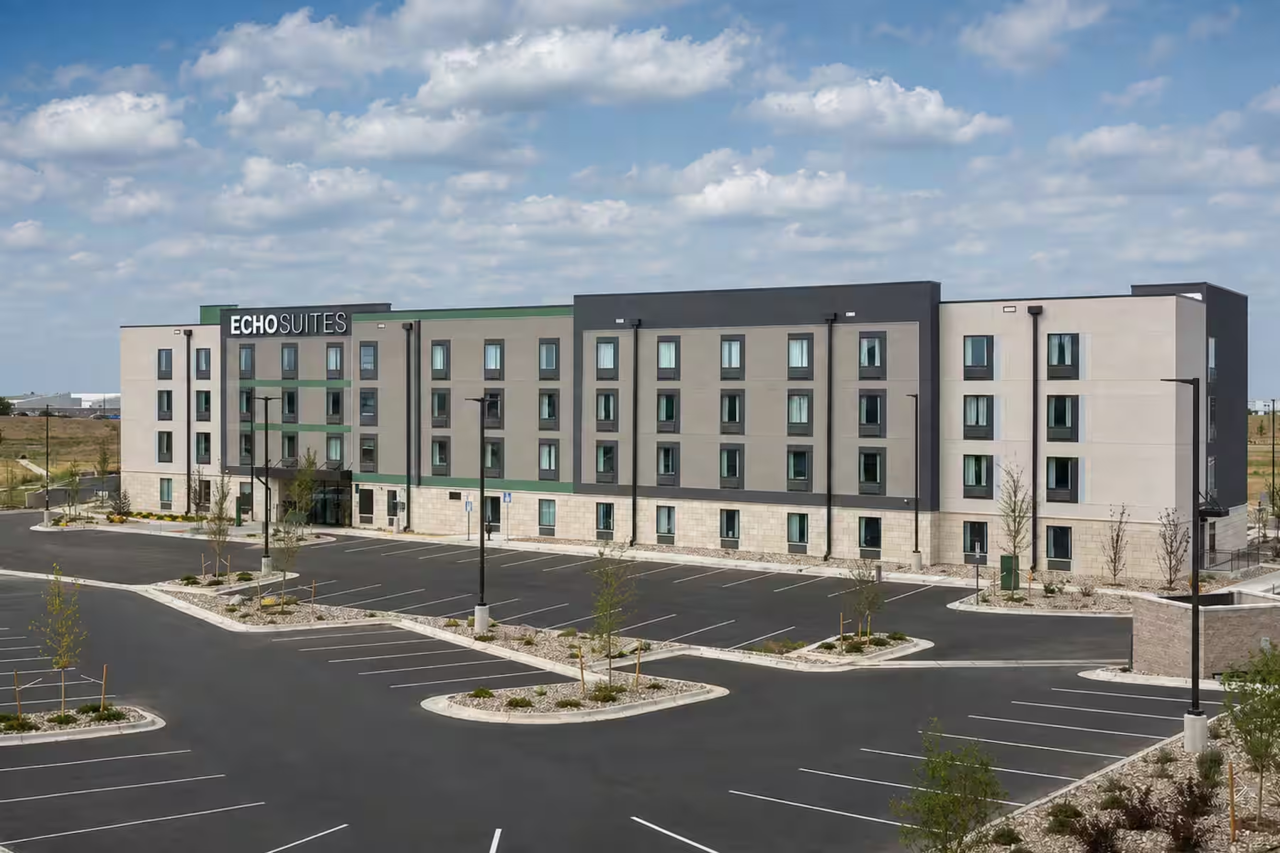 ECHO Suites Extended Stay by Wyndham Aurora Denver 1/31