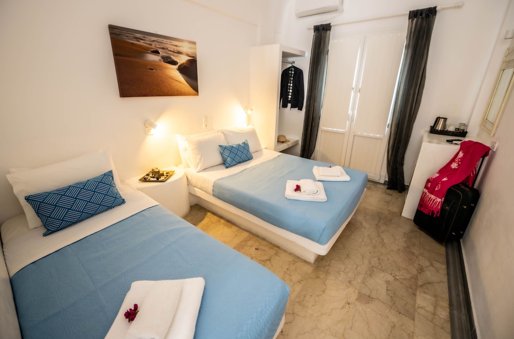 Join Us Low Cost Rooms 5/34