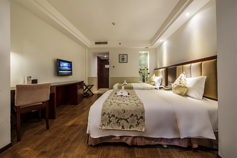 Haikou Baofa Shengyi Hotel 10/27