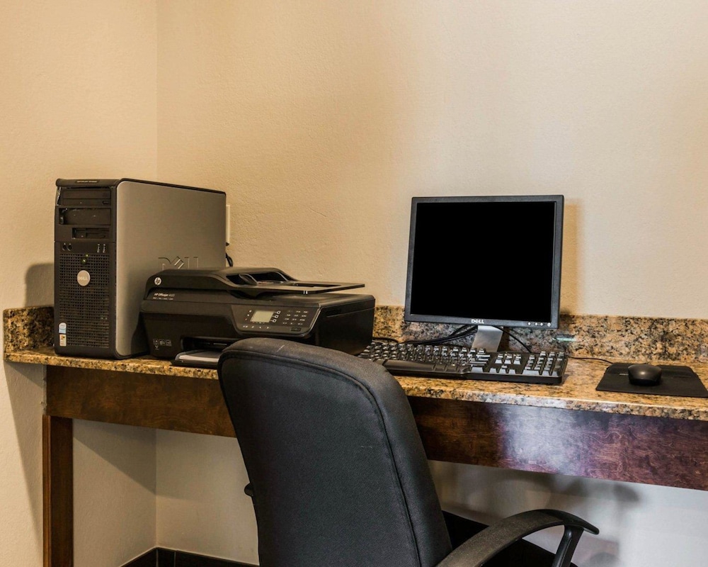 Quality Inn and Suites Birmingham Highway 280 40/46