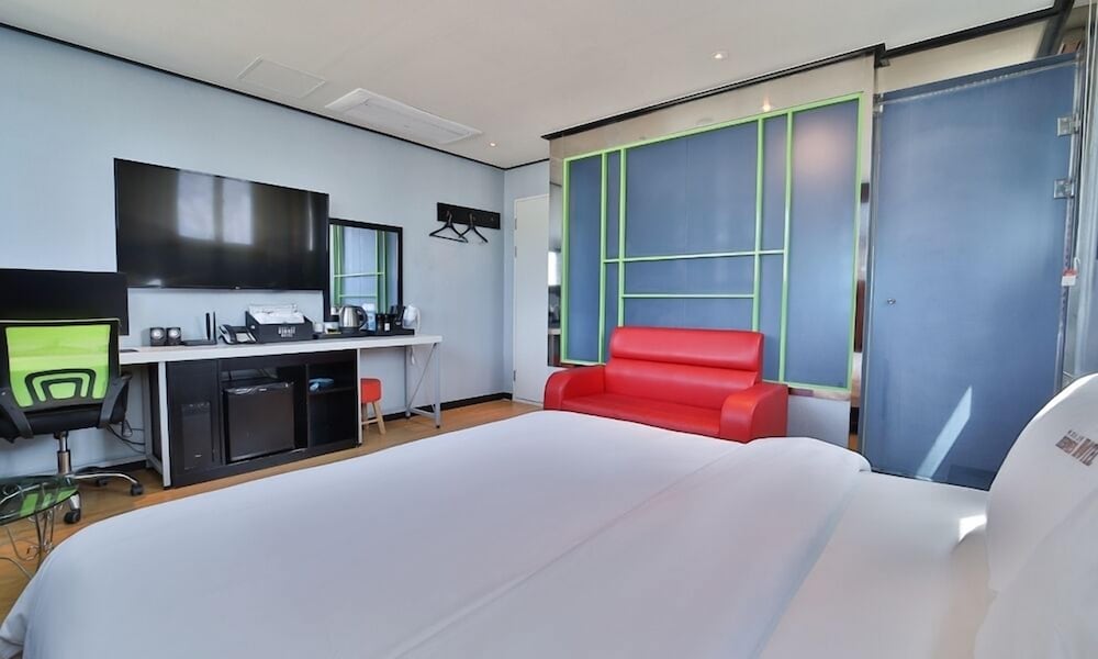 Hermes Hotel 24/56