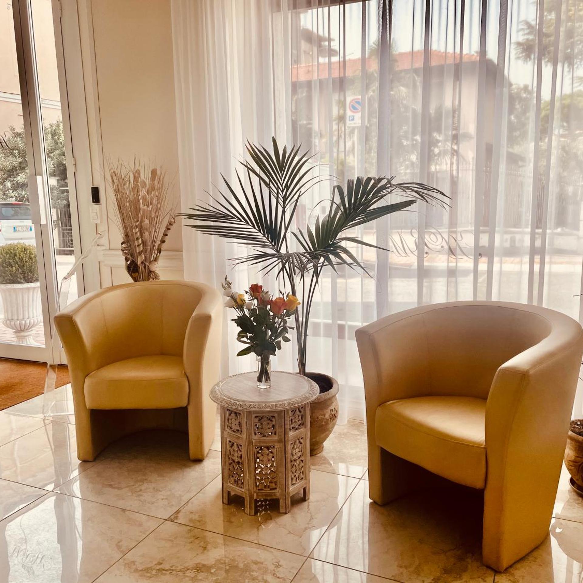 Hotel Regina Margherita 37/50