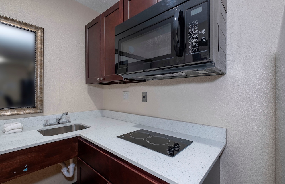 Red Roof Inn Morgan City 58/61