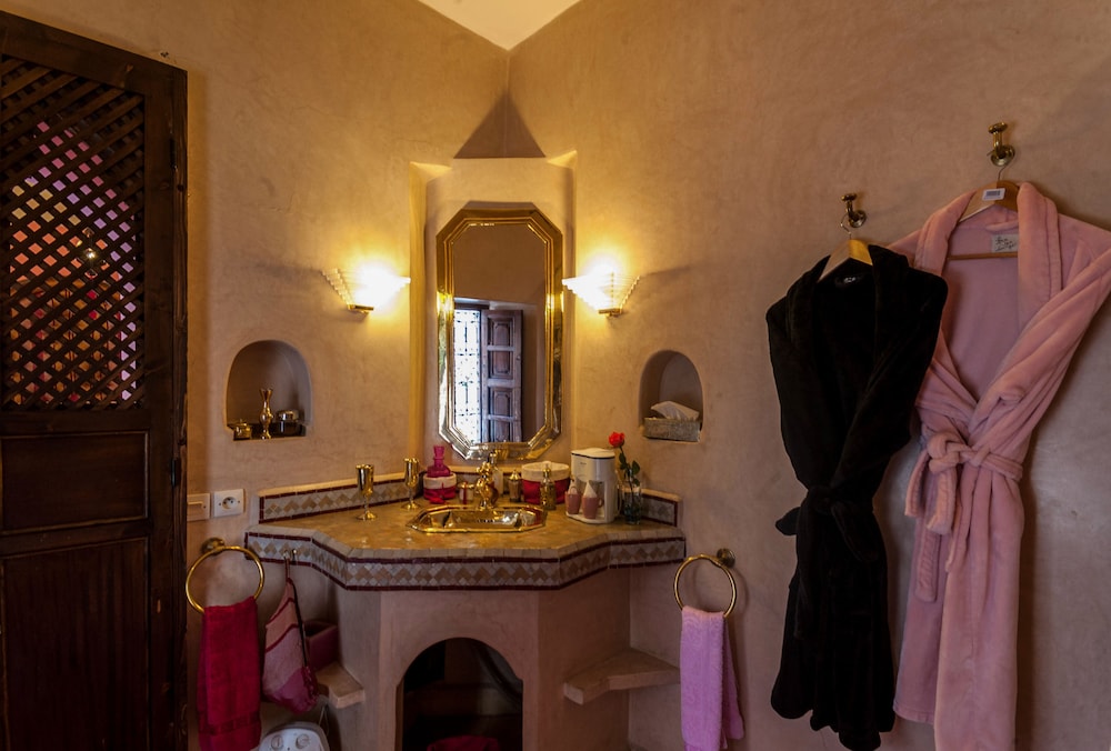 Riad Anabel 23/50