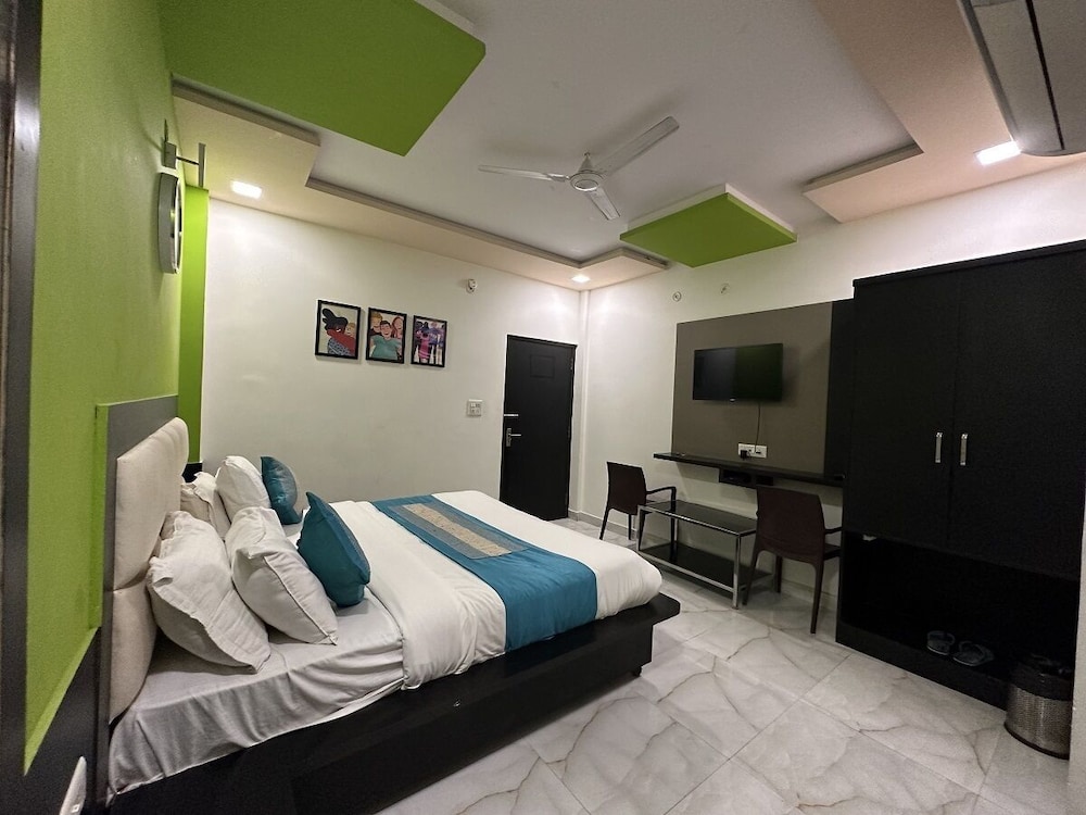 AARADHYA RESIDENCY 22/50
