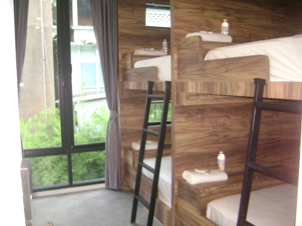 Rezt Bangkok - Hostel 16/61