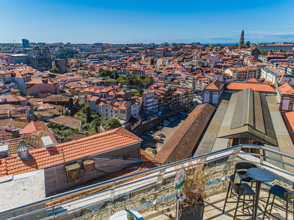 Mercure Porto Centro Santa Catarina 76/81
