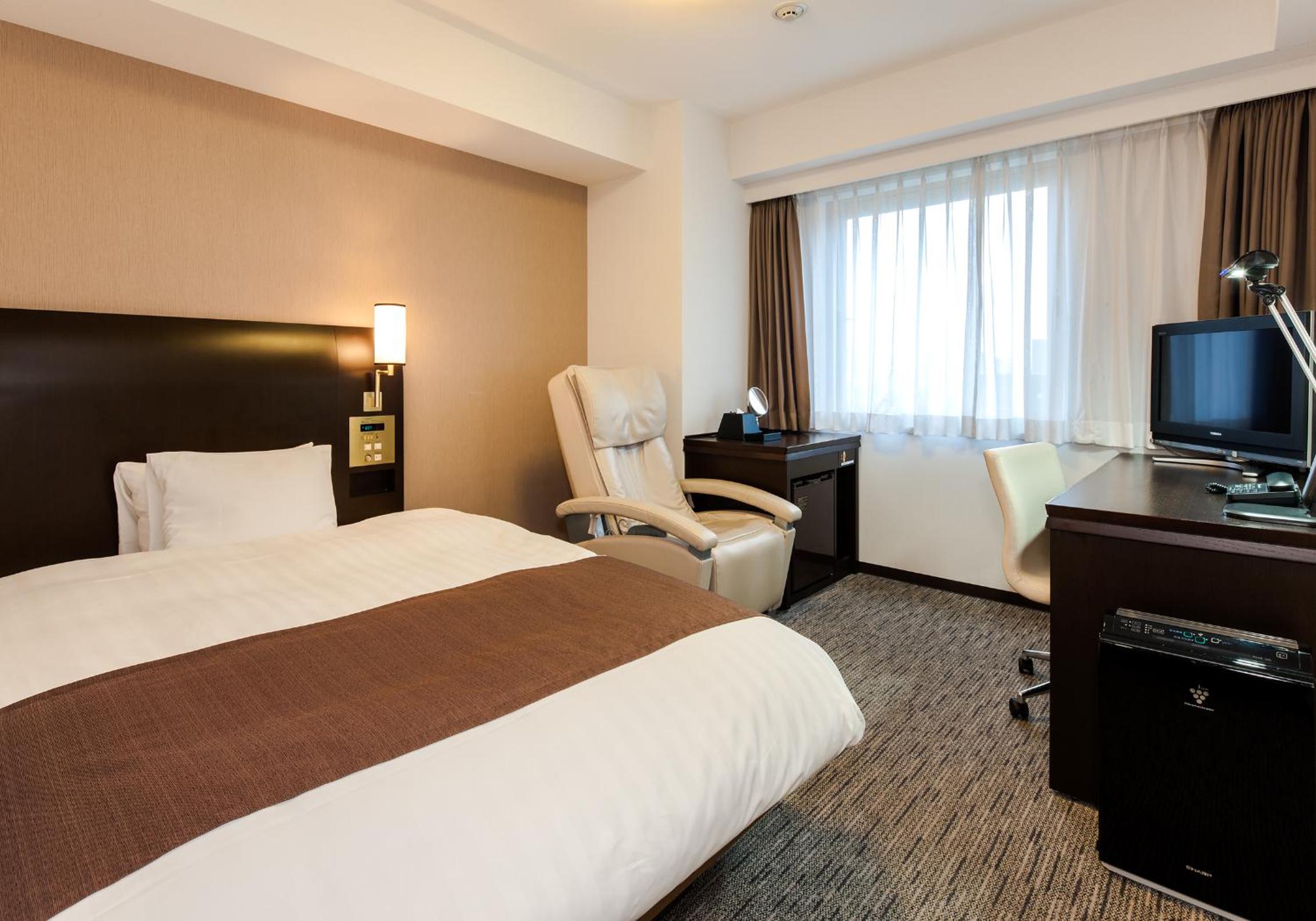 Relax, Single, Double Bed, Smoking