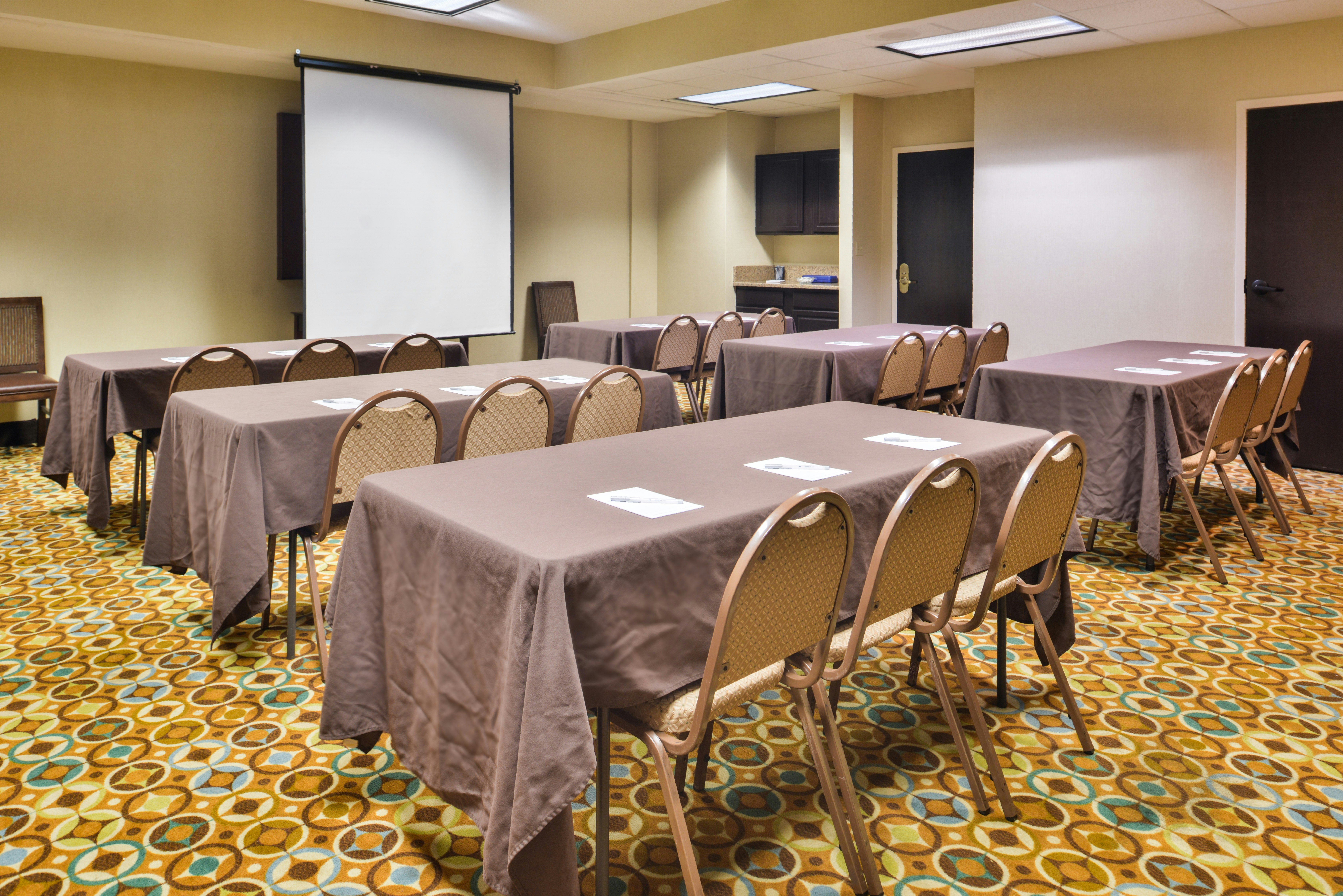 Hampton Inn Staunton 46/57