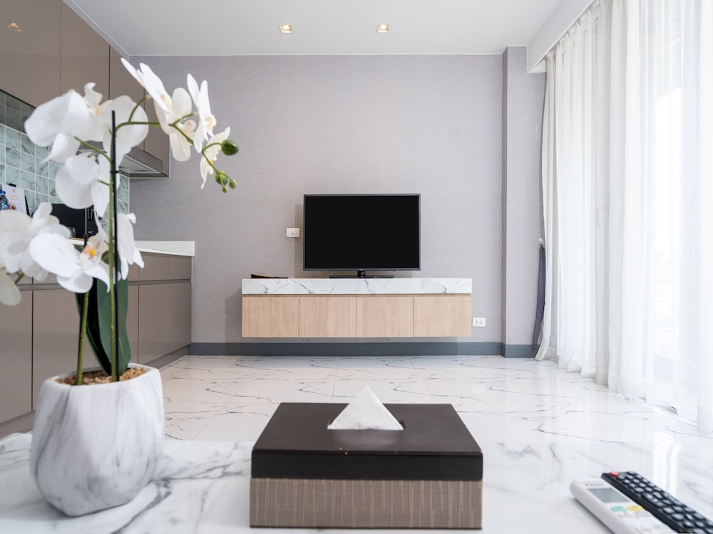 Patong Bay Residence 37/48