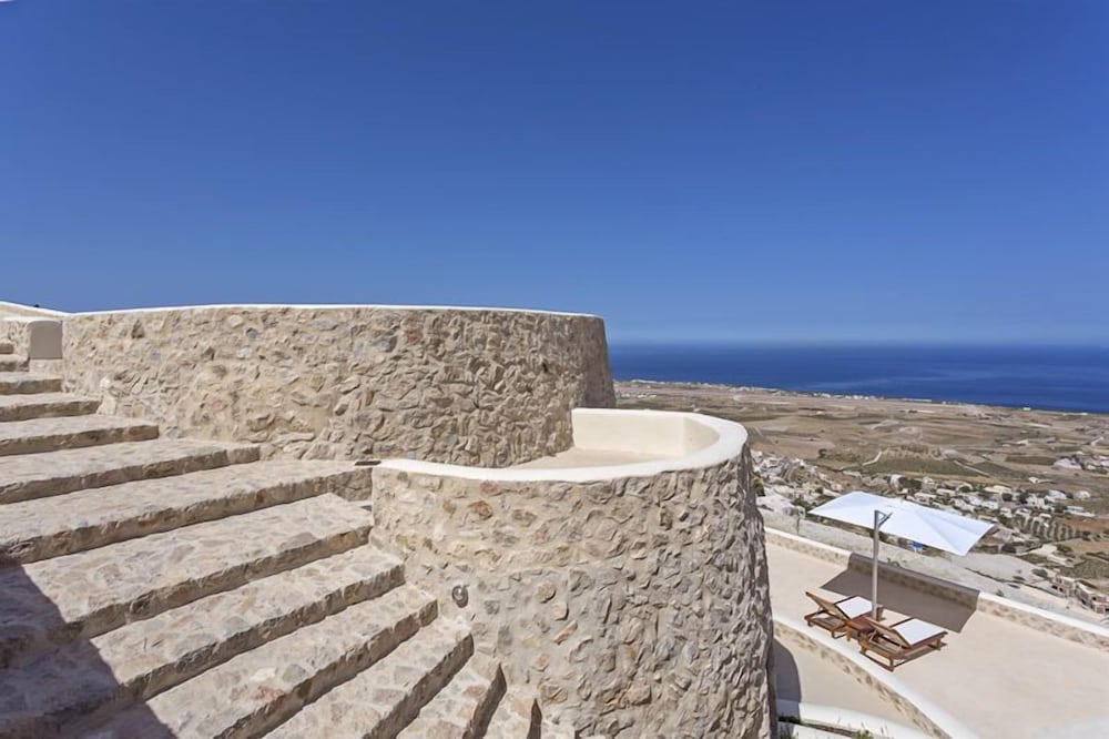 Kamini Santorini Luxury Villas 41/50