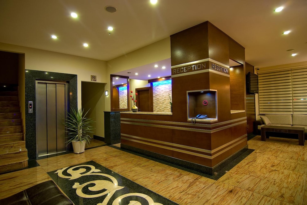 Ilayda Hotel 9/68