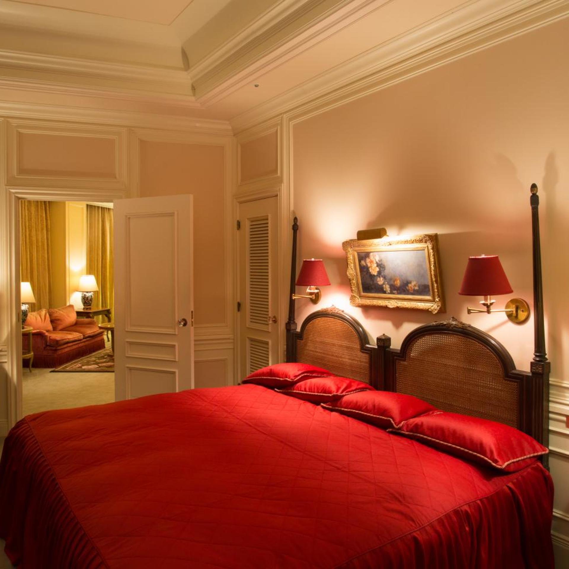 Royal, Suite, Double Bed, Sea Side