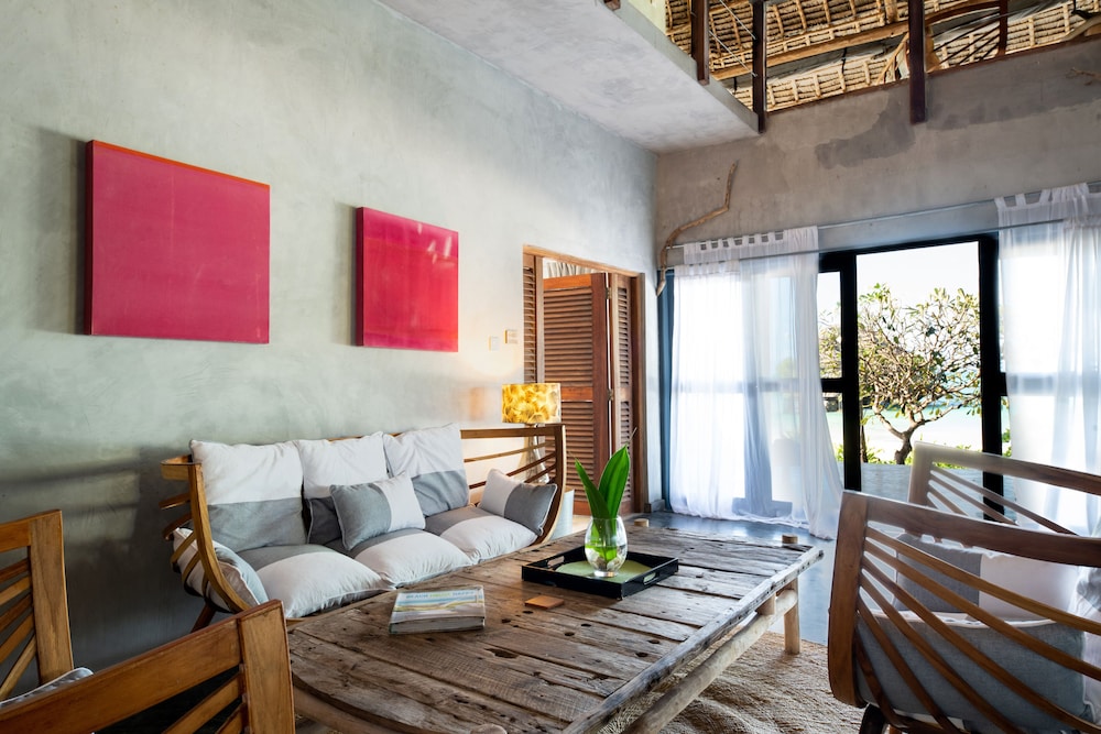Upendo Beach Boutique Hotel 24/50