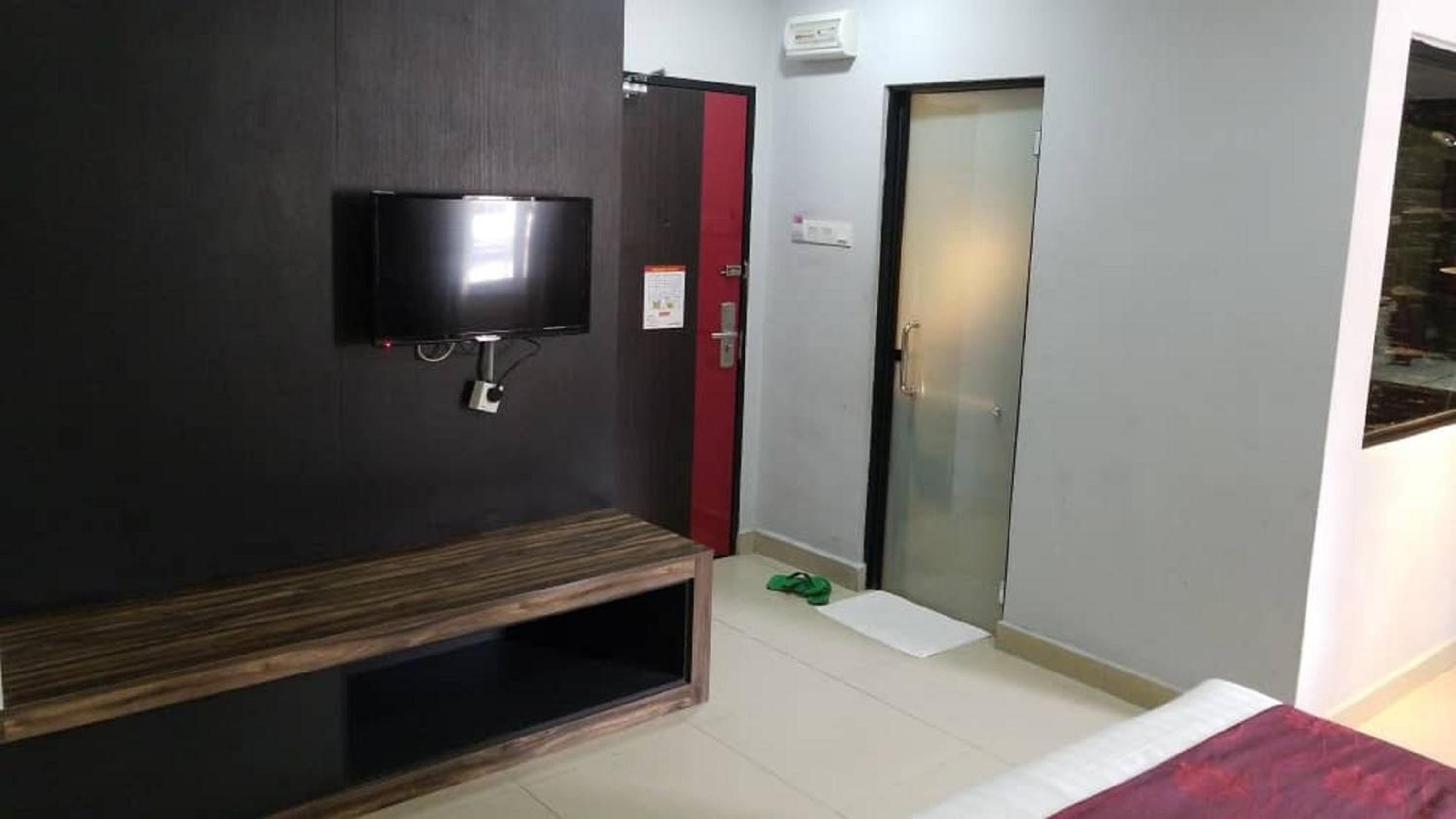 Signature Hotel At Bangsar South 7/50