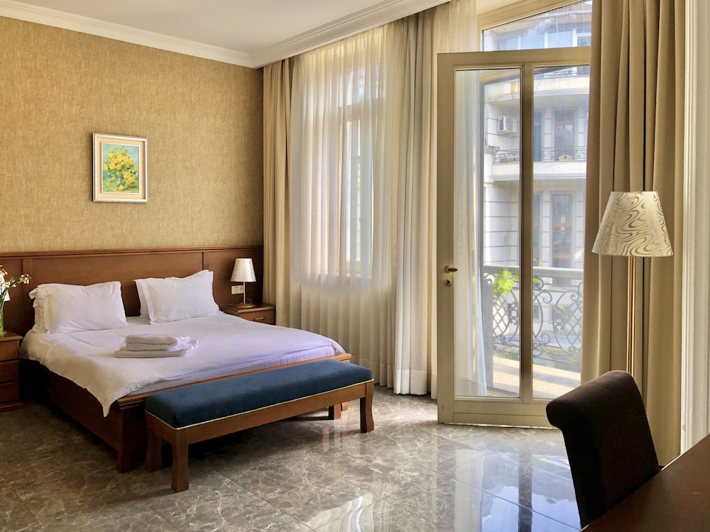 Hotel O. Galogre 15/64