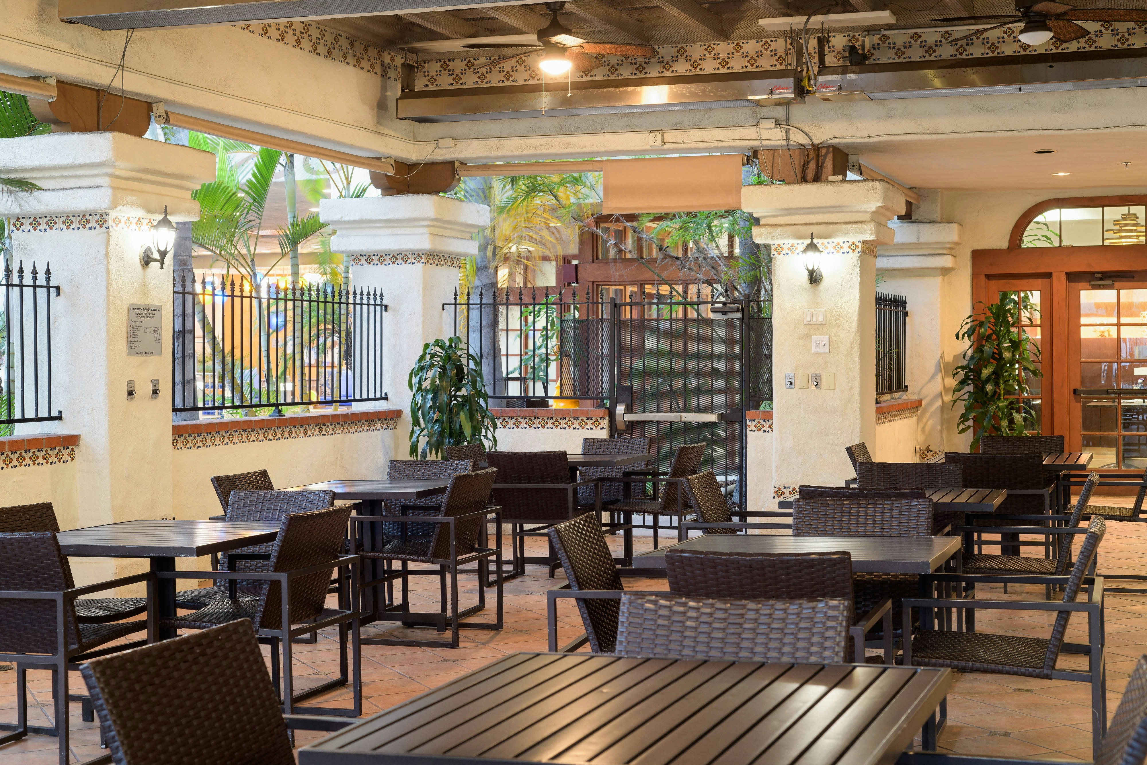 Courtyard San Diego Old Town 27/42