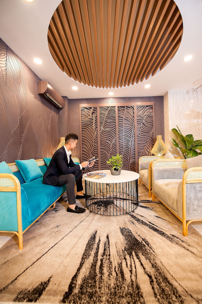 Adora Hotel 44/50