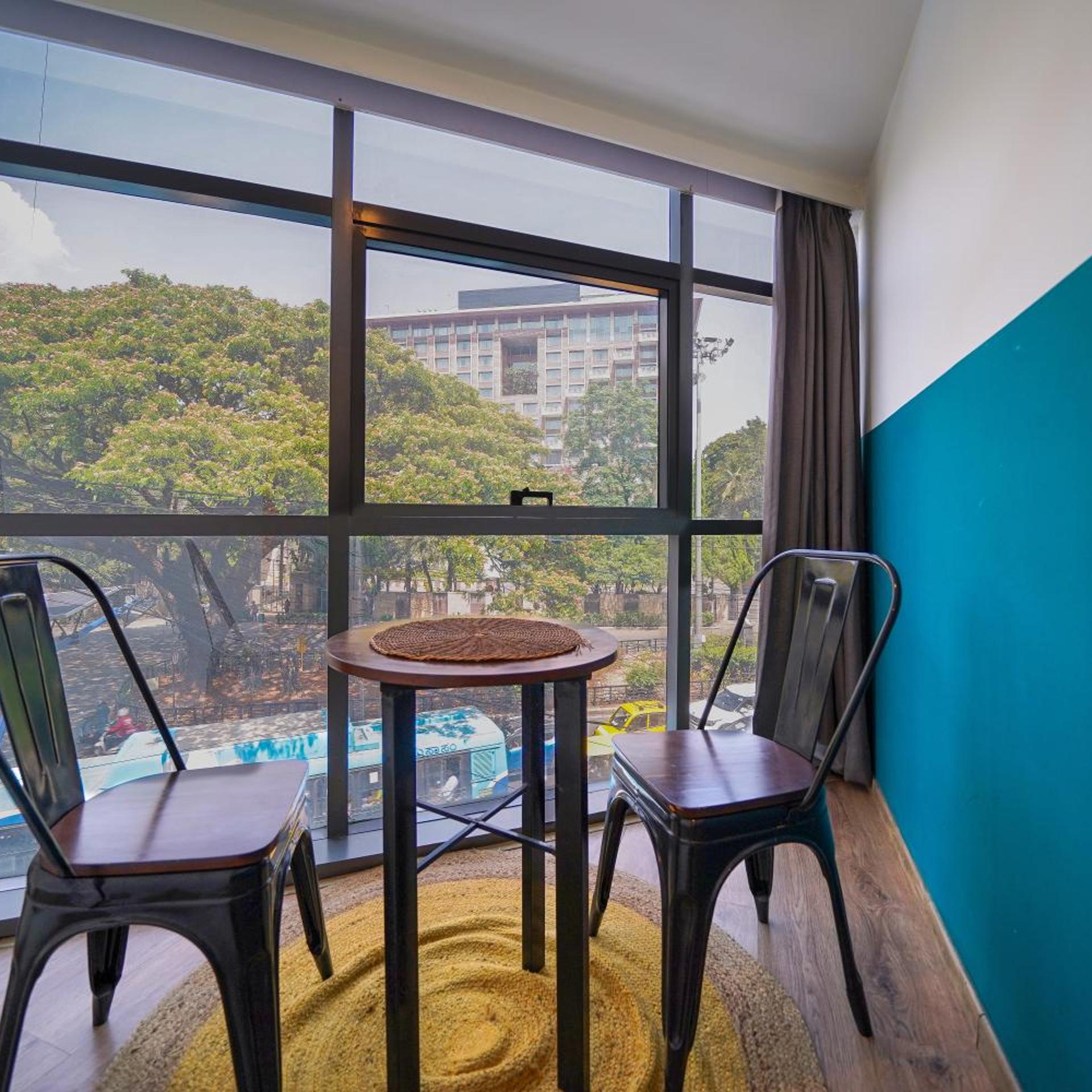 Olive Zip Richmond Circle by Embassy Group 30/45