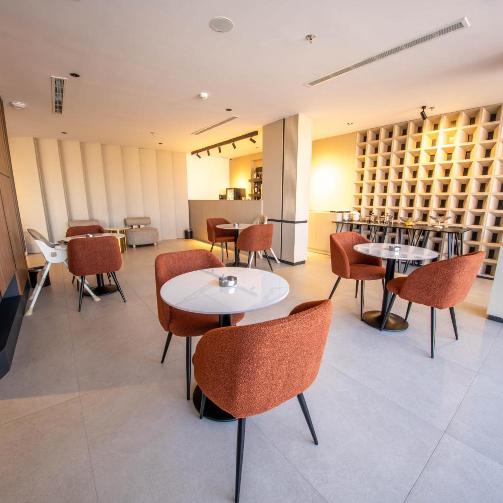 فندق وايت سيزون(White Season Hotel) 45/51