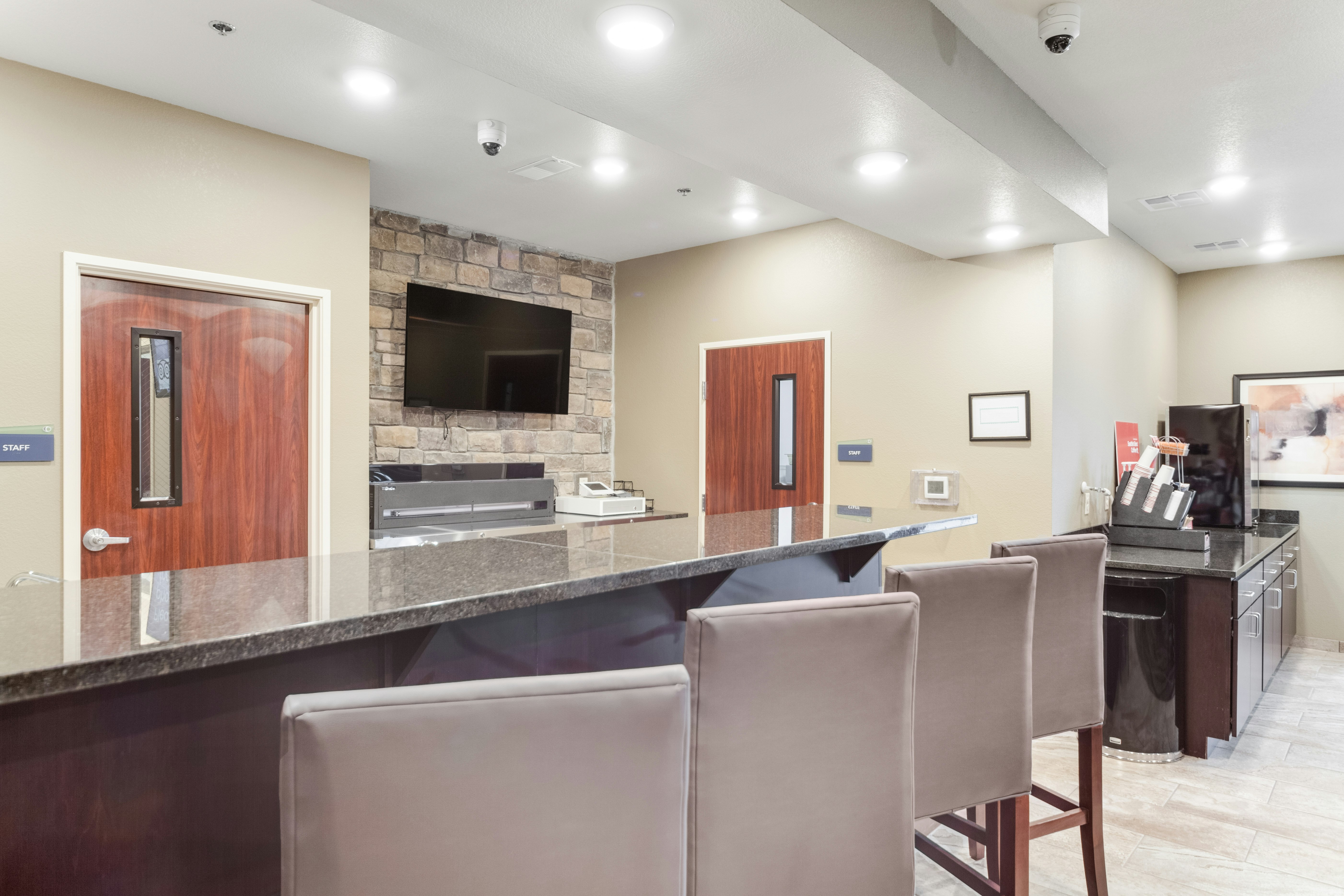 Cobblestone Hotel & Suites - Cozad 7/45
